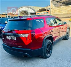 GMC Acadia